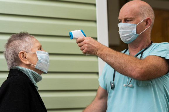 Chequeo post-COVID-19: control pulmonar, oxigenación, función hepática, renal y cardíaca